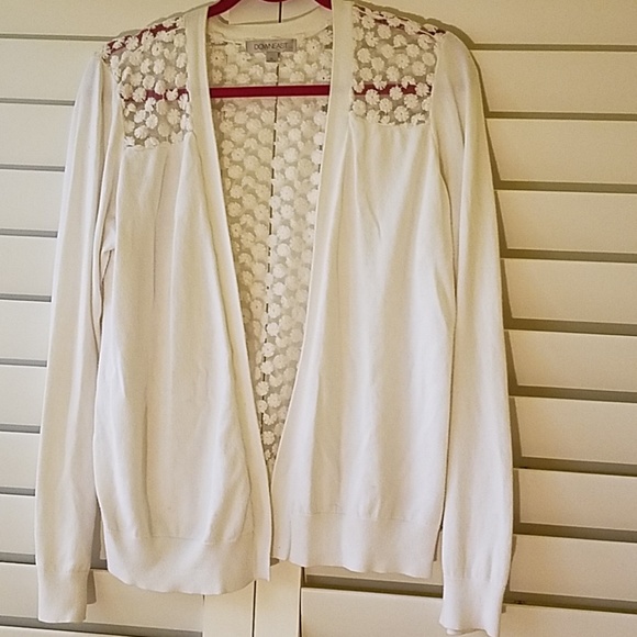 Pretty sheer embroidered white cardigan - Picture 1 of 4